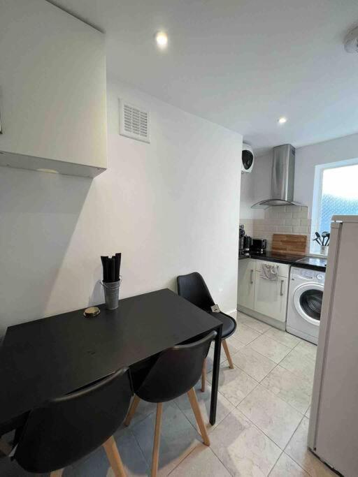 Ferienwohnung Fully Equipped 2 Bed Flat On Old Compton St! London Exterior foto