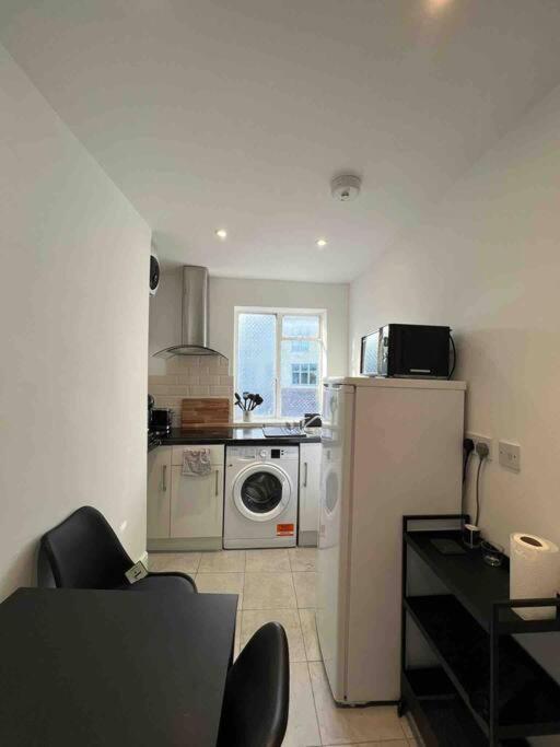 Ferienwohnung Fully Equipped 2 Bed Flat On Old Compton St! London Exterior foto