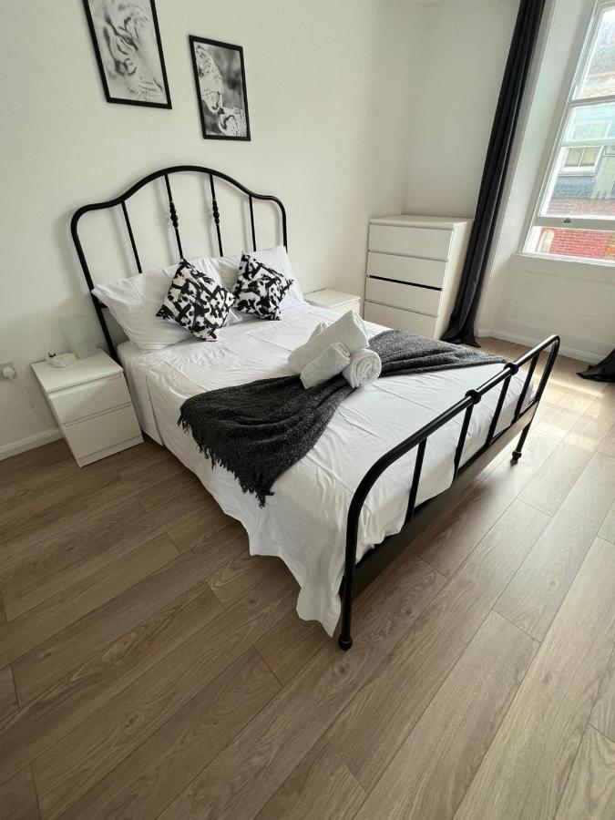 Ferienwohnung Fully Equipped 2 Bed Flat On Old Compton St! London Exterior foto